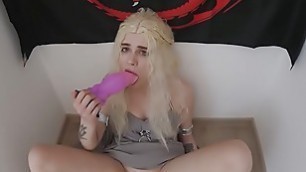 DAENERYS FUCK HER TIGHT PUSSY DRAGON DILDO CREAMPIE SQUIRT onlyfans.com/cherry acid