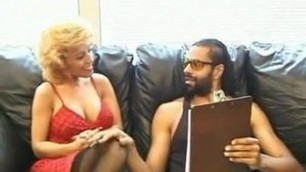 Sexy mature in stockings fucks black guy