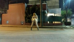 Hotwife Upskirt En Vestido Corto En Público Por La Calle Voyeur Amateur Sexo Anal